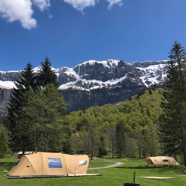 Large family camping tent Awaya 440 with breathable and waterproof cotton materials.